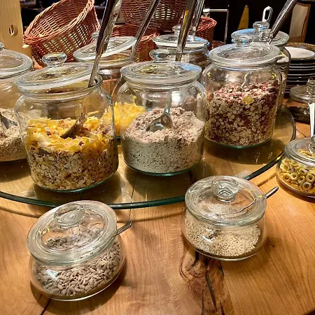 Andino Σανκτ Αντόν αμ Άλμπεργκ